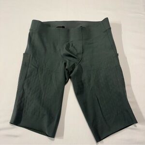 Lululemon Men’s SenseKnit Running Shorts - 10” - Green